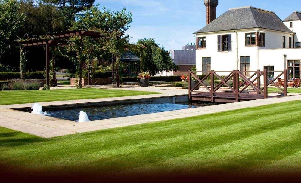 Western House Hotel At Ayr Racecourse Esterno foto