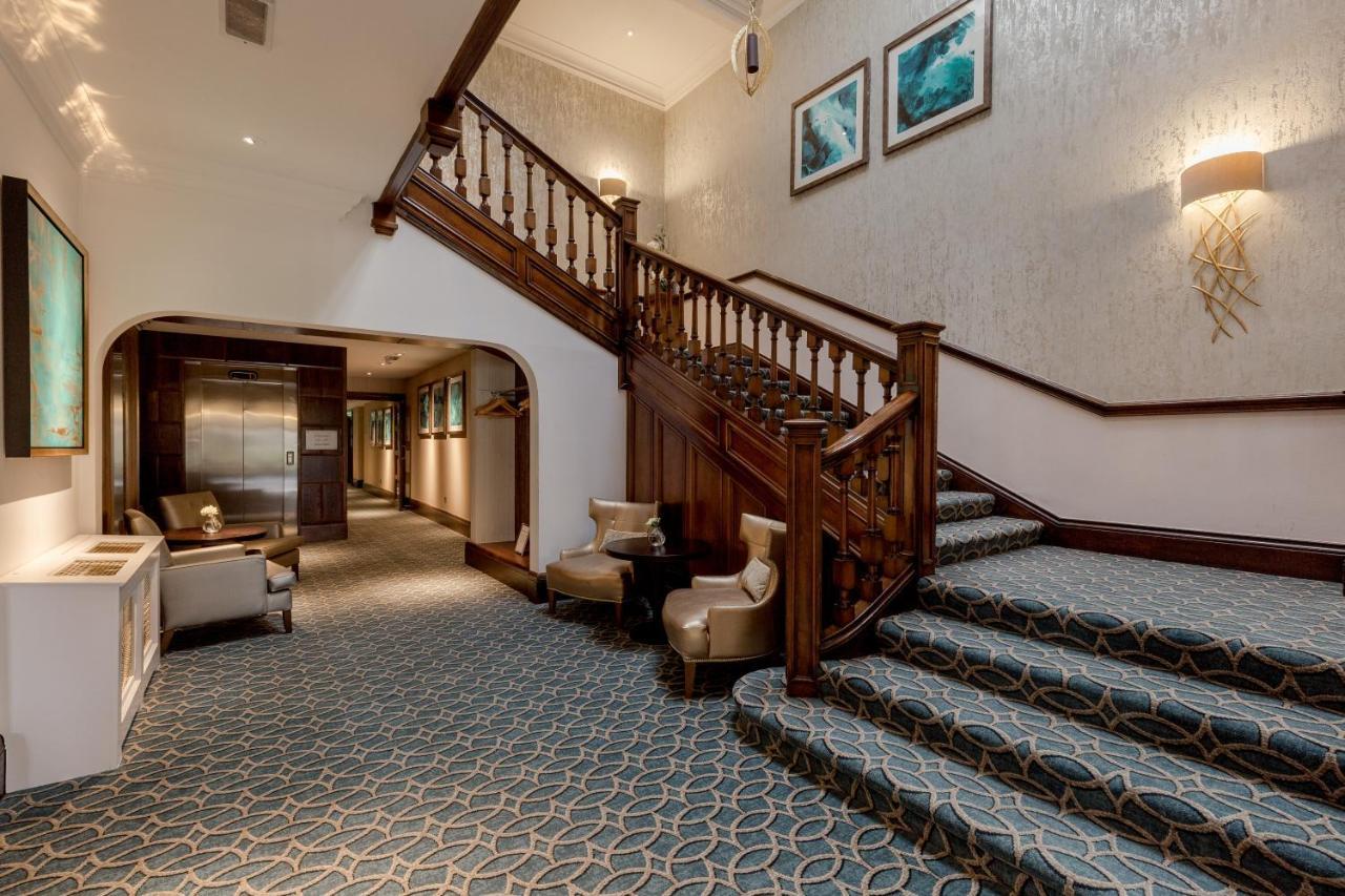 Western House Hotel At Ayr Racecourse Esterno foto