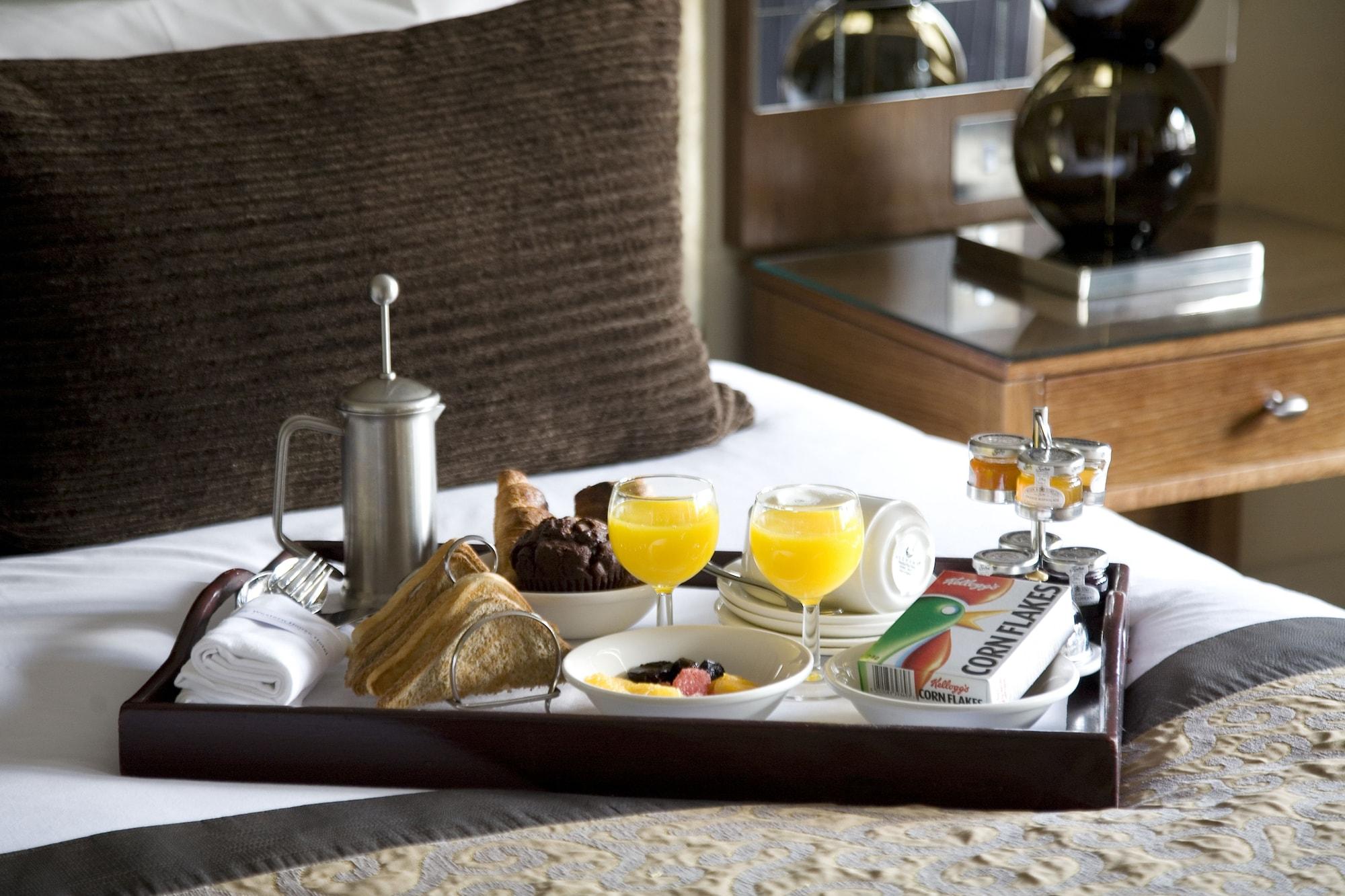 Western House Hotel At Ayr Racecourse Esterno foto