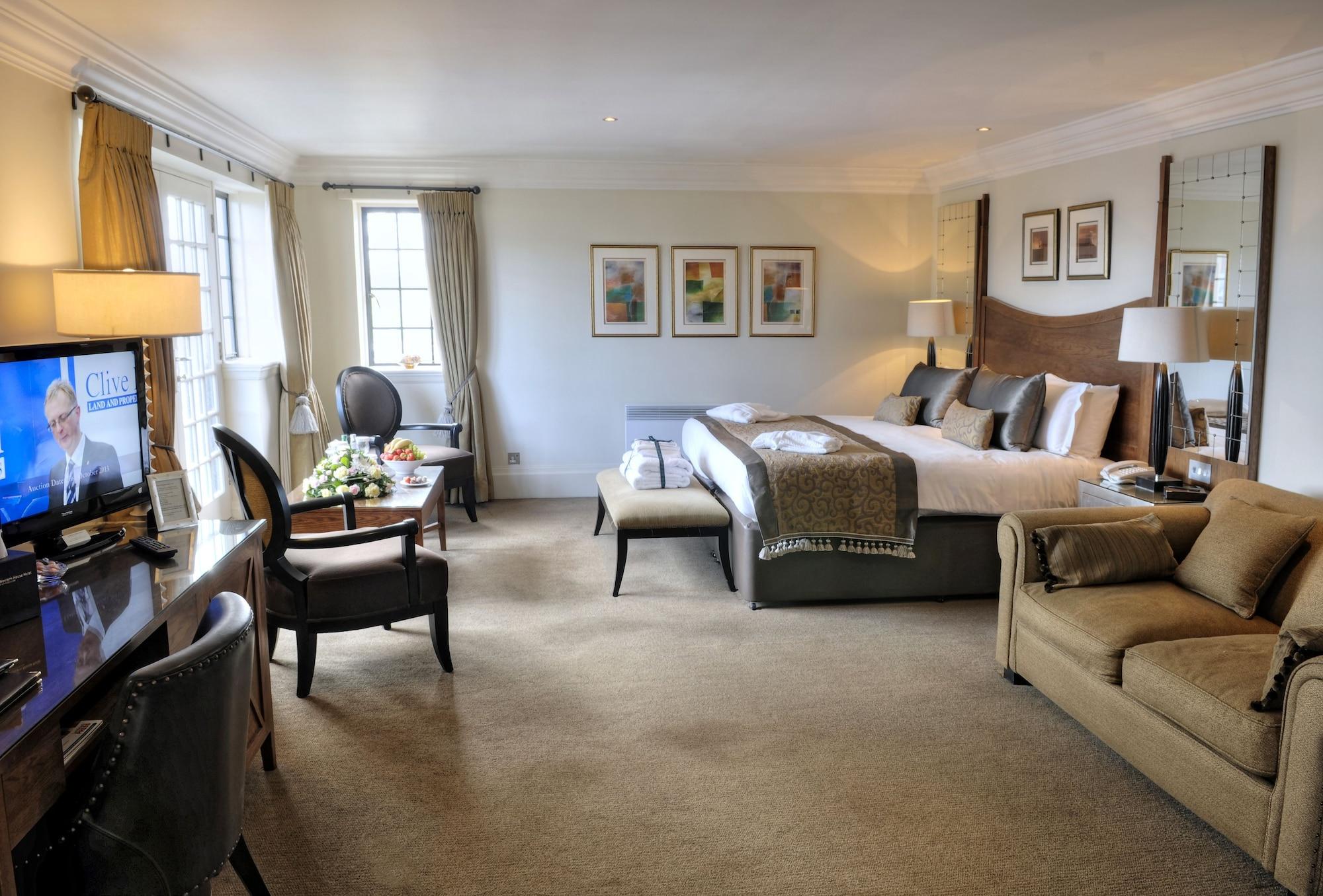 Western House Hotel At Ayr Racecourse Esterno foto