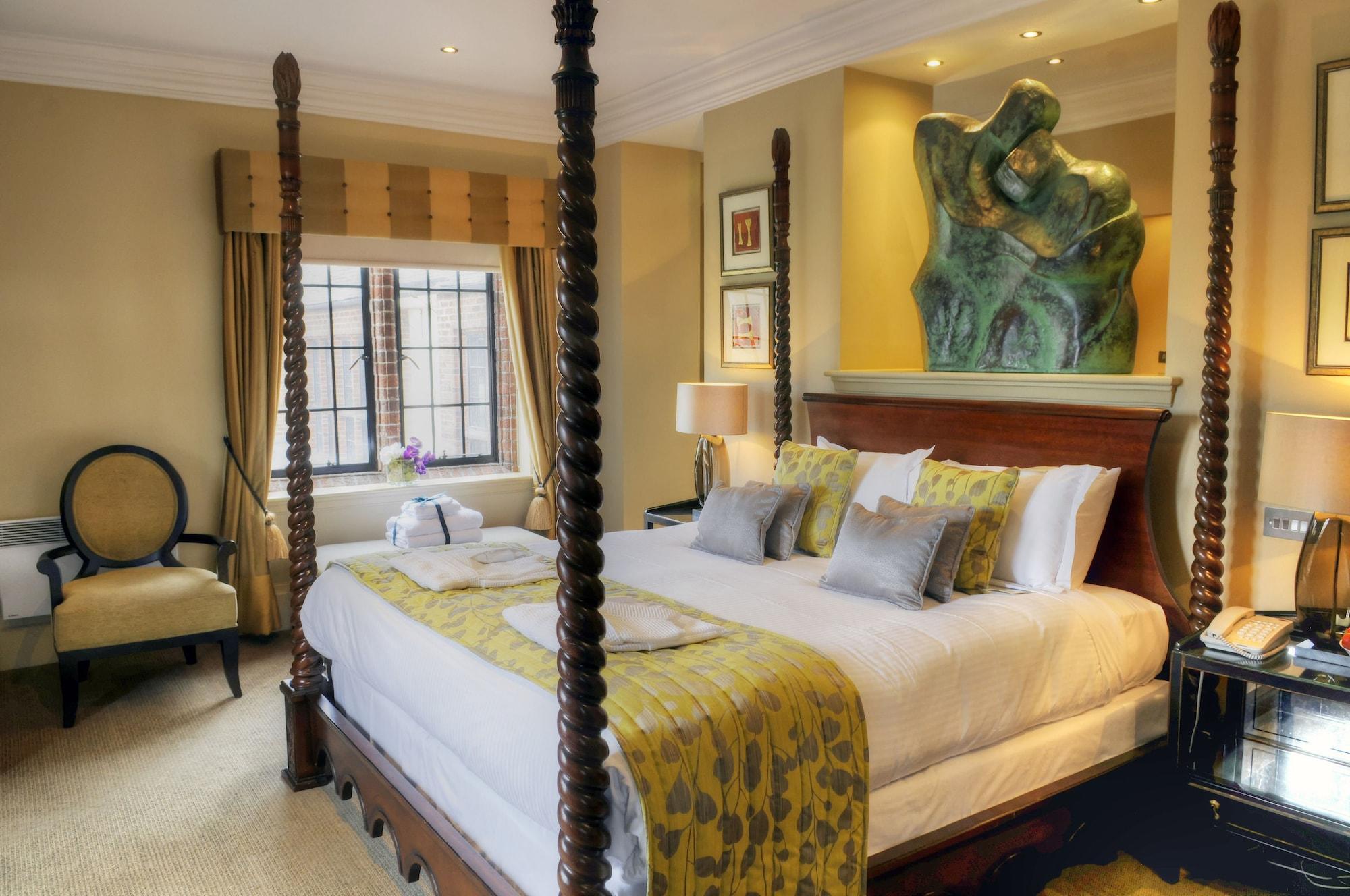 Western House Hotel At Ayr Racecourse Esterno foto